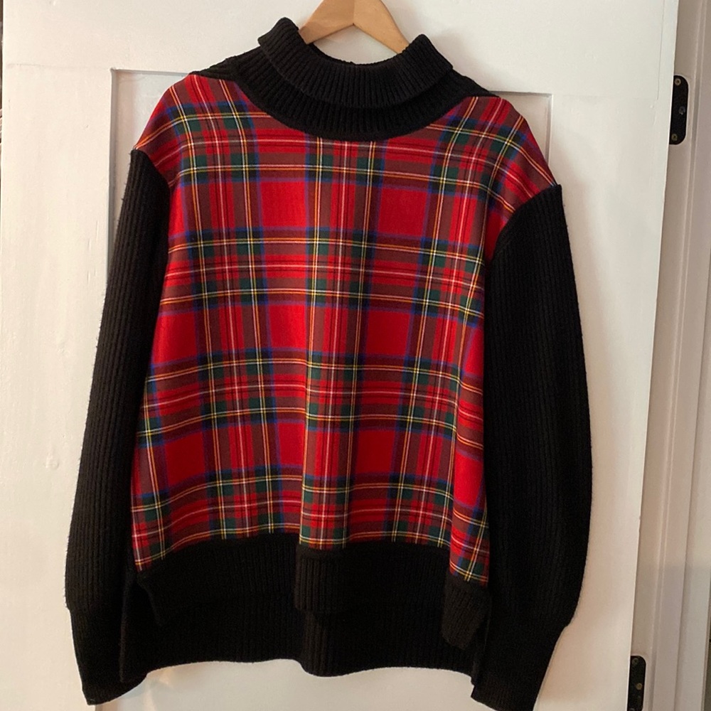 Burberry sweater